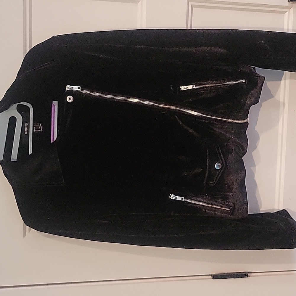 Forever 21 biker style faux suede velvet feel jacket jnr Lrg fits women's Medium